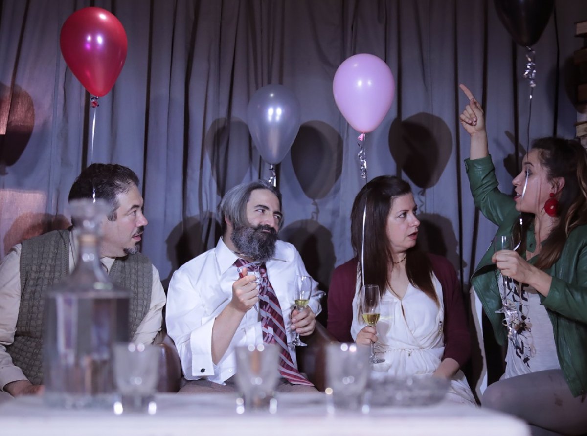 Regresa a los escenarios “Villa Dolorosa. Tres cumpleaños frustrados”, basada en la obra de Chéjov